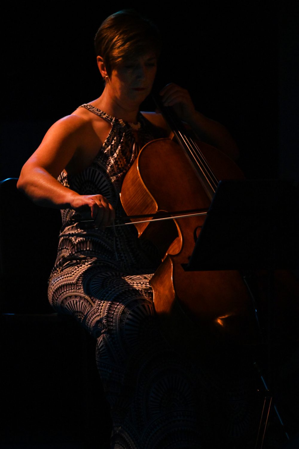 Kate Dillingham at world premiere performance of mem mer mère – photo by Carl Deutsch